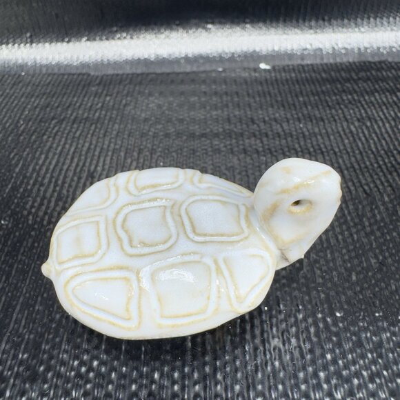 Vintage Hand Made Pottery Stoneware Turtle Figurine Small Figure Hand Crafted - Picture 8 of 11